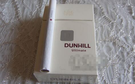 登喜路(白免稅) 俗名: DUNHILL Ultimate