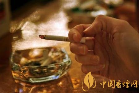 10年煙民對于吸煙的看法 吸煙和控?zé)熞硇灾笇?dǎo)！